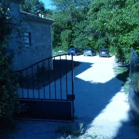 Le Cabanon Apartman Crillon-le-Brave Kültér fotó